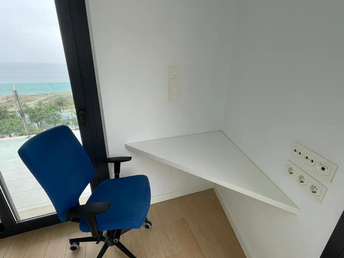 Great Views First Line Teleworkers And Families Unforgetable Apartment Ареналес-дель-Соль Экстерьер фото